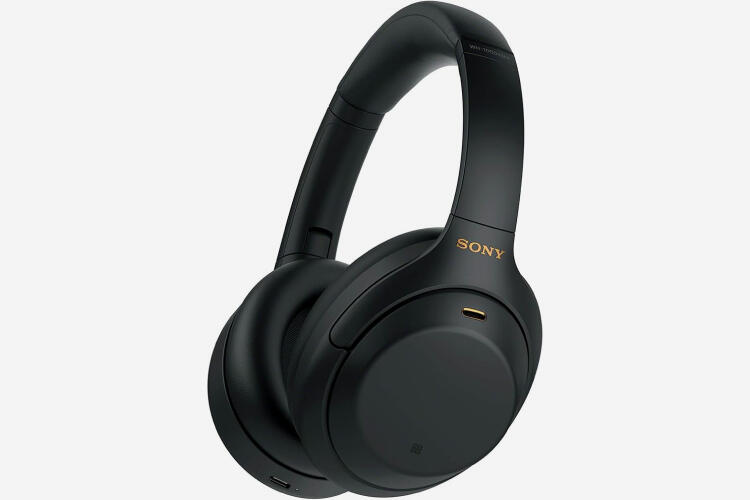 Noise Cancelling headphones Image of Noise Cancelling headphones
